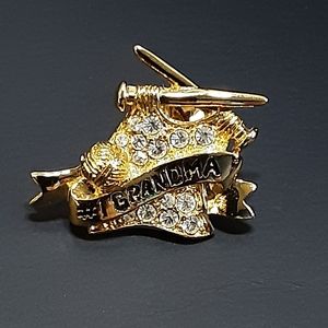 #1 GRANDMA Rhinestone Lapel or Hat Pin Pinback Brooch Knitting Needles